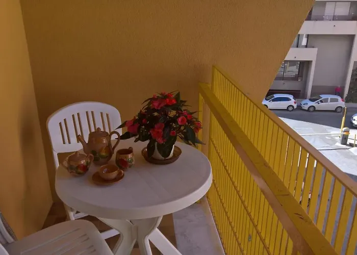 Apartamento Yellow House Cefalú